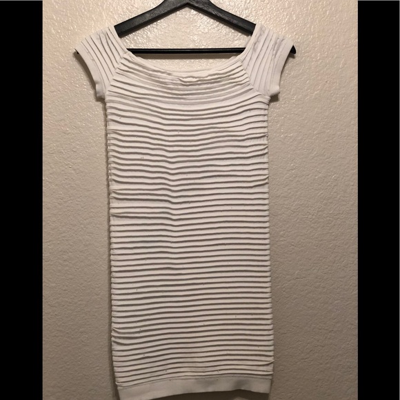 BCBGeneration White body con dress suze XS/S - Picture 2 of 4